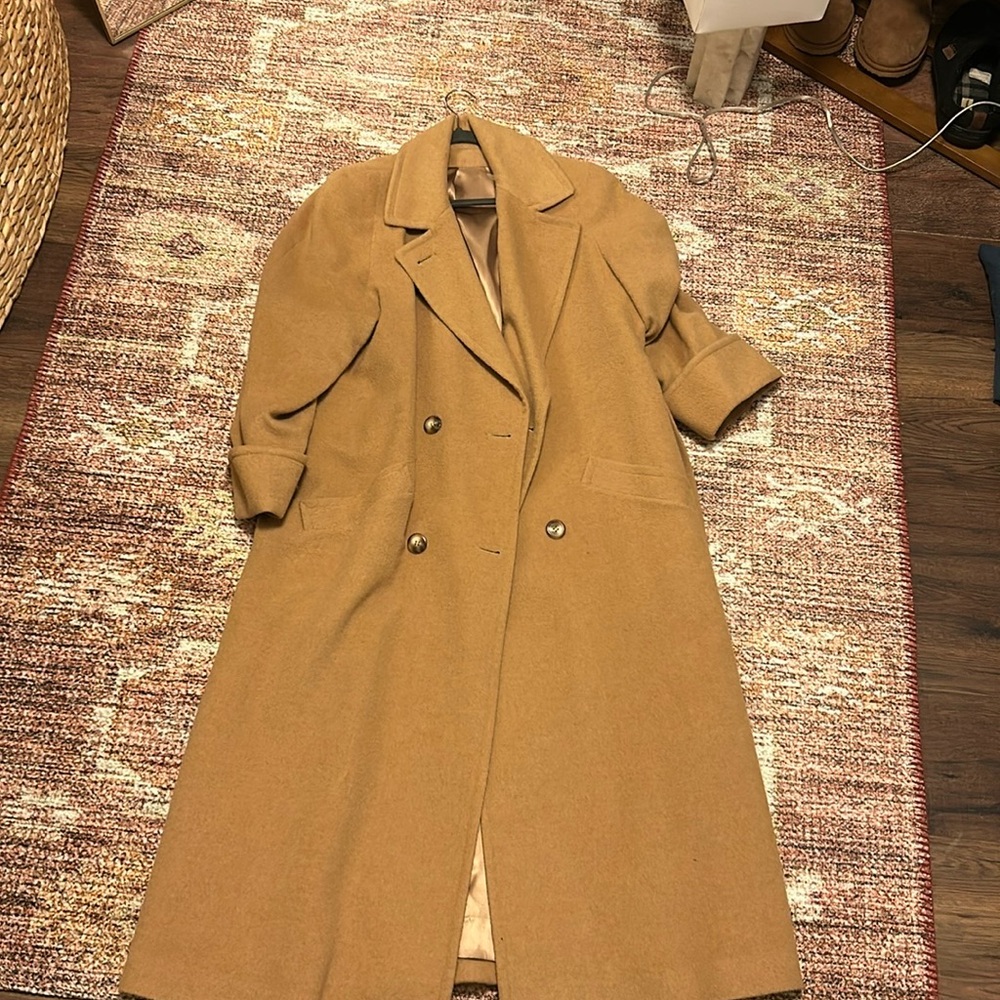 VINTAGE NORDSTROM GALLERY 100% CAMEL HAIR TRENCH COAT - PERFECT CONDITION